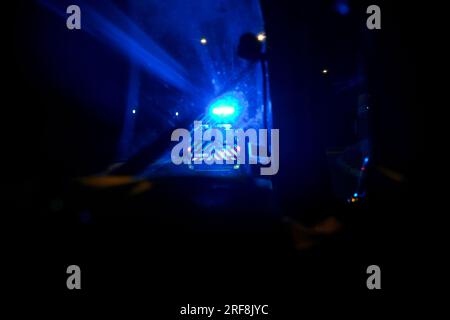 Le service d’urgence SMUR intervient dans toute la région 24 heures sur 24, 7 jours sur 7. Banque D'Images