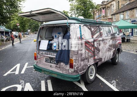 Célébration du « Yorkshire Day » dans le centre-ville de Skipton le 1 août 2023. Banque D'Images