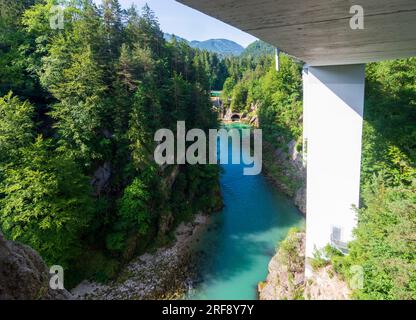 Micheldorf à Oberösterreich : gorge Steyrdurchbruch (percée de la rivière Steyr), pont routier à Steyr, Nationalpark Region, Oberösterreich, Upper Austr Banque D'Images