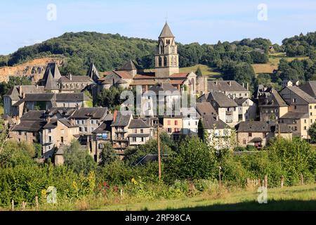 La petite ville historique et pittoresque d’Uzerche dans la vallée de la Vézère en Corrèze dans le Limousin en France, Nouvelle-Aquitaine, Europe Banque D'Images