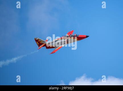 Exposition de l'armée de l'air espagnole TEM la Patrulla Águila au Royal International Air Tattoo 2023 Banque D'Images