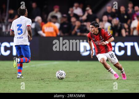 1 août 2023 : AC Milan Luka Romero (18) en action lors de la seconde moitié du Soccer Champions Tour 2023 avec FC Barcelone vs AC Milan au stade Allegiant le 1 août 2023 à Las Vegas, NV. Christopher Trim/CSM. Banque D'Images