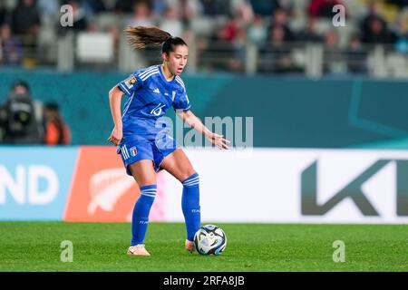 Auckland, Nouvelle-Zélande. 24 juillet 2023. Auckland, Nouvelle-Zélande, le 24 juillet 2023 : Giulia Dragoni (16 Italie) passe le ballon lors du match de football Groupe G de la coupe du monde Femme 2023 entre l'Italie et l'Argentine à Eden Park à Auckland, Nouvelle-Zélande. (Daniela Porcelli/SPP) crédit : SPP Sport Press photo. /Alamy Live News Banque D'Images