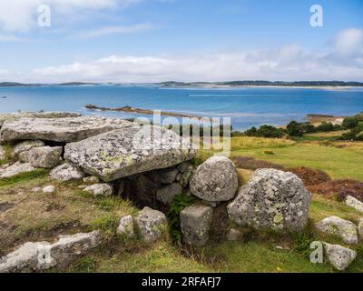 Chambre d'enterrement de Carn de Bant. Âge du bronze, St Marys, Îles Scilly, Cornouailles, Angleterre, ROYAUME-UNI, GB. Banque D'Images