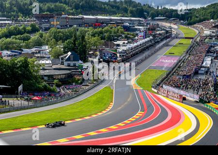 Spa, Belgique. 28 juillet 2023. SPA, BELGIQUE - JUILLET 28 : Lewis Hamilton de Mercedes et d'Angleterre lors des qualifications avant le Grand Prix de F1 de Belgique au circuit de Spa-Francorchamps le 28 juillet 2023 à Spa, Belgique.(photo Michael Potts/BSR Agency) crédit : BSR Agency/Alamy Live News Banque D'Images