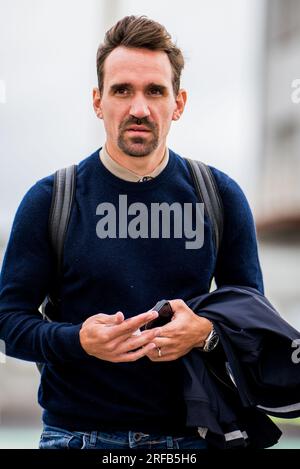 Zilina, Slovaquie. 02 août 2023. Sven Kums de Gent photographié lors du départ de l'équipe belge de football KAA Gent le mercredi 02 août 2023, à l'aéroport de Zilina, en Slovaquie. L'équipe se prépare pour le match de demain contre le club slovaque Zilina, le deuxième tour de qualification des quarts de finale de la compétition UEFA Europa Conference League. BELGA PHOTO JASPER JACOBS crédit : Belga News Agency/Alamy Live News Banque D'Images
