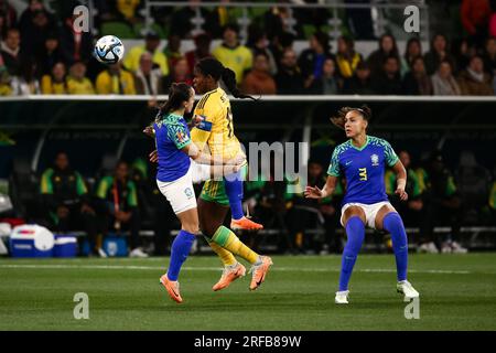 Melbourne, Australie, 2 août 2023. Sydney Schneider, de Jamaïque, dirige le ballon lors du match de coupe du monde féminin entre la Jamaïque et le Brésil au AAMI Park le 02 août 2023 à Melbourne, en Australie. Crédit : Dave Hewison/Speed Media/Alamy Live News Banque D'Images