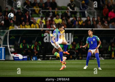 Melbourne, Australie, 2 août 2023. Sydney Schneider, de Jamaïque, dirige le ballon lors du match de coupe du monde féminin entre la Jamaïque et le Brésil au AAMI Park le 02 août 2023 à Melbourne, en Australie. Crédit : Dave Hewison/Speed Media/Alamy Live News Banque D'Images