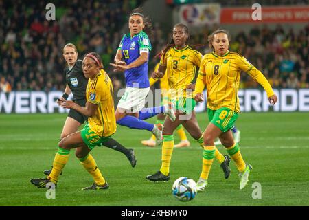 SWABY Allyson, SAMPSON Vyan et SPENCE Drew, de Jamaïque, et Marta, du Brésil, lors du match de groupe F de la coupe du monde féminine de la FIFA Australie/Nouvelle-Zélande 2023 entre la Jamaïque et le Brésil au Melbourne Rectangular Stadium, le 2 août 2023 à Melbourne, Australie. Score final : Jamaïque 0 - Brésil 0. (Patricia Pérez Ferraro/SPP) crédit : SPP Sport Press photo. /Alamy Live News Banque D'Images