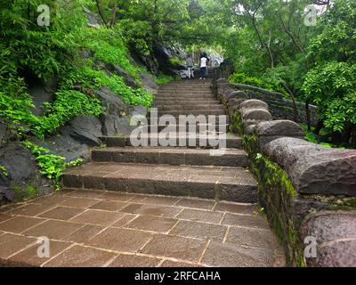 27 juillet 2023, Shivneri fort est une fortification militaire du 17e siècle, c'est le lieu de naissance de Chhatrapati Shivaji Maharaj, Banque D'Images