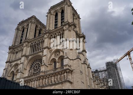 Paris, France - 13 juillet 2023 - la cathédrale notre-Dame de Paris est en reconstruction après un incendie Banque D'Images