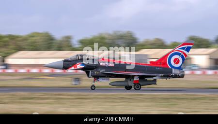 L'équipe d'affichage des typhoons de la Royal Air Force au Royal International Air Tattoo 2023 Banque D'Images