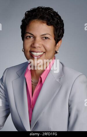 Portrait de Tanya Chutkan, juge à la Cour de district des États-Unis pour le district de Columbia. Le juge Chutkin présidera le procès du président Donald Trump devant la Cour de district de DC, intenté par le procureur spécial Jack Smith. Tanya Sue Chutkan (née le 5 juillet 1962) est une immigrante jamaïcaine américaine, avocate et juriste originaire de Washington, D.C. Elle est juge de district des États-Unis à la Cour de district des États-Unis pour le district de Columbia, siégeant depuis 2014. Elle est la juge supervisant le procès criminel de l'ancien président américain Donald J. Trump sur les événements qui ont précédé le 6 janvier. Banque D'Images