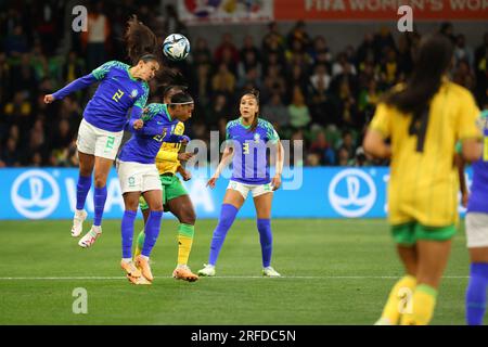 Antônia Ronnycleide da Costa Silva, Brésil (L), Kerolin Nicoli Israel Ferraz du Brésil (C) et Kathellen Sousa Feitoza du Brésil (R) en action lors du match de groupe de la coupe du monde féminine de la FIFA Australie & Nouvelle-Zélande 2023 entre la Jamaïque et le Brésil au Melbourne Rectangular Stadium.le match s'est terminé par un nul 0-0. Banque D'Images