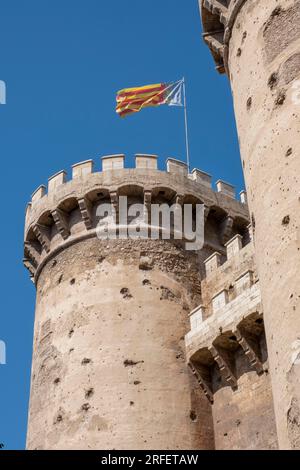Espagne, Valence, Tours de quart, tours défensives jumelles de style gothique construites au 15e siècle Banque D'Images