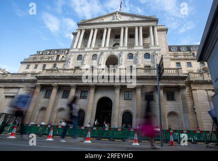 Londres, Angleterre, Royaume-Uni. 3 août 2023. La Banque d'Angleterre est considérée comme le gouverneur Andrew Bailey devrait annoncer une nouvelle décision de taux d'intérêt au Royaume-Uni. (Image de crédit : © Tayfun Salci/ZUMA Press Wire) USAGE ÉDITORIAL SEULEMENT! Non destiné à UN USAGE commercial ! Banque D'Images