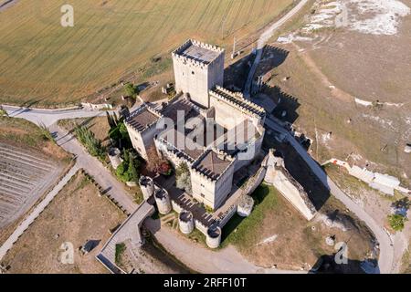 Espagne, Castille-et-Léon, Montealegre de Campos, Ampudia, le château (vue aérienne) Banque D'Images