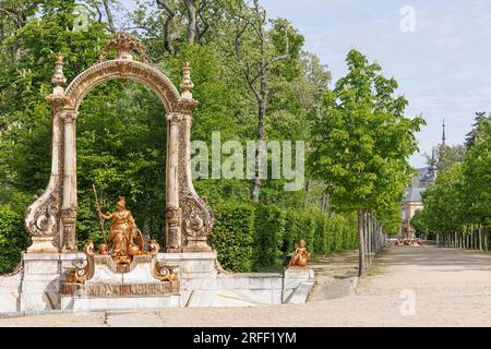 Espagne, Castille et Léon, la Granja de San Ildefonso, Palais Royal de la Granja de San Ildefonso jardins, fontaine de Minerve Banque D'Images