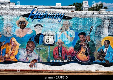 Etats-Unis, Mississippi, Leland, murale sur le thème de la route 61, la route des Blues Banque D'Images