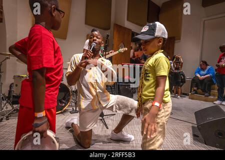 États-Unis, Tennessee, Memphis, Corey Lou en concert de musique soul au Stax Museum Banque D'Images