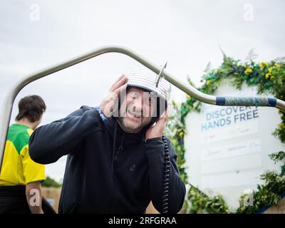 Wilderness Festival, Charlbury, Royaume-Uni. 3 août 2023. Revellers habillés et prêts pour le festival de quatre jours qui célèbre l'art, la culture et la musique. Crédit : Andrew Walmsley/Alamy Live News Banque D'Images