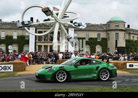 Porsche 911 GT3 RS, 75 ans de Porsche, 60 ans de la 911, avec sa forme emblématique la 911 a participé à presque toutes les formes de sport automobile et co Banque D'Images