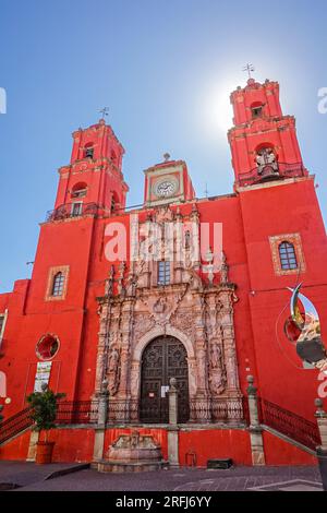 Façade de style baroque, Templo de San Francisco ou église San Francisco construite en 1741 dans le centre historique de la ville de Guanajuato, Guanajuato, Mexique. Banque D'Images