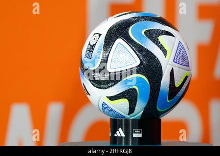 Brisbane, Australie. 03 août 2023. Brisbane, Australie, le 3 août 2023 : le ballon de match officiel avant le match de football Groupe H de la coupe du monde Femme 2023 de la FIFA entre la Corée du Sud et l'Allemagne au Brisbane Stadium de Brisbane, en Australie. (James Whitehead/SPP) crédit : SPP Sport Press photo. /Alamy Live News Banque D'Images