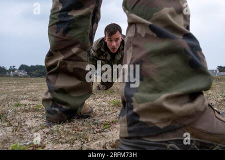 France, Bretagne, Morbihan, Saint-Pierre-Quiberon le 2022-03-30. Étudiants de l'Ecole militaire interarmes (EMIA), l'académie militaire responsable Banque D'Images