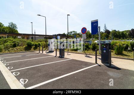 Borne de recharge Ionity EV Longvilliers A10 France Banque D'Images