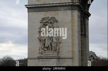 Le relief avec Napoléon sur l'Arc de Triomphe - Paris, France Banque D'Images