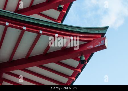 Shimoyoshida, Japon - 27 décembre 2019. Détail de la célèbre Pagode Chureito. Banque D'Images