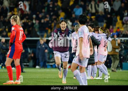 Wellington, Nouvelle-Zélande. 5 août 2023. Rion Hishikawa (23, Japon) court sur le terrain pour célébrer la victoire du Japon 3-1 avec ses coéquipiers. Japon vs Norvège. Coupe du monde féminine de la FIFA, Australie et Nouvelle-Zélande. Ronde de 16. Wellington. Nouvelle-Zélande. (Joe SERCI/SPP) crédit : SPP Sport Press photo. /Alamy Live News Banque D'Images