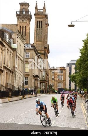 Glasgow, Royaume-Uni. 05 août 2023. Coureurs photographiés en action lors de la course sur route junior masculine aux Championnats du monde UCI Cyclisme, à Glasgow, Écosse, samedi 05 août 2023. UCI organise les mondes avec toutes les disciplines cyclistes, cyclisme sur route, cyclisme en salle, VTT, course BMX, Paracyclisme routier et paracyclisme intérieur, à Glasgow du 05 au 13 août. BELGA PHOTO DAVID PINTENS crédit : Belga News Agency/Alamy Live News Banque D'Images