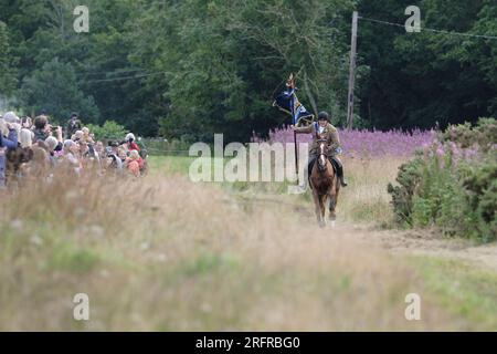 Lauder, Royaume-Uni. 05 août 2023. Lauder Common Riding Festival Day 2023 : : Sam 3 août 2023. Cornet mène la cavalcade montée sur le terrain de golf :: : Cornet 2023 Jake Mirley supporter de la main droite Elliot Balson, Cornet 2022 supporter de la main gauche Chris Purves, Cornet 2019 crédit : Rob Gray/Alamy Live News Banque D'Images