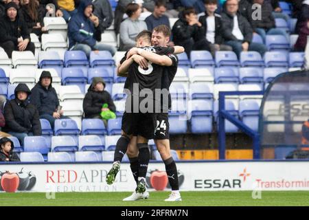 But 0-2 Kian Spence #8 de Barrow AFC célèbre son but lors du match de Sky Bet League 2 entre Tranmere Rovers et Barrow à Prenton Park, Birkenhead le samedi 5 août 2023. (Photo : Mike Morese | MI News) crédit : MI News & Sport / Alamy Live News Banque D'Images