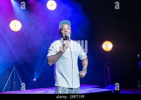 Édimbourg Pleasance, Royaume-Uni. 05 août 2023 photo : Darren Harriott, double nominé aux Edinburgh Awards, animateur de Live at the Apollo, capitaine de l'équipe sur Guessable, série régulière sur Love Island After Sun et co-animateur du podcast The Shame is Delicious. Le gala d'ouverture de Pleasance célèbre sa 38e année avec les moments forts de certains des spectacles du programme Edinburgh Fringe 2023. Crédit : Rich Dyson/Alamy Live News Banque D'Images