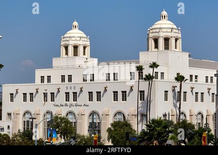 Los Angeles, Californie, États-Unis. 26 août 2015. L'annexe du terminal de Los Angeles du bureau de poste des États-Unis. À partir de 1940, il a été construit pour traiter tout le courrier à Los Angeles, deux millions de pièces par jour à cette époque. (Image de crédit : © Ian L. Sitren/ZUMA Press Wire) USAGE ÉDITORIAL SEULEMENT! Non destiné à UN USAGE commercial ! Banque D'Images