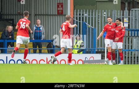 Rochdale, Greater Manchester, Angleterre, 5 août 2023. Ebbsfleet United célèbre le but de Luke O'Neill lors de Rochdale AFC V Ebbsfleet United dans la Ligue nationale de Vanarama à la Crown Oil Arena. (Image de crédit : ©Cody Froggatt/Alamy Live News) Banque D'Images