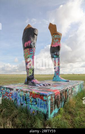 Ozymandias sur les plaines dans le comté de Randall à l'extérieur d'Amarillo, Texas Banque D'Images