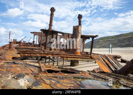 Fraser Island Shipwreck SS Maven sur 75 mile Beach, Queensland, Australie Banque D'Images