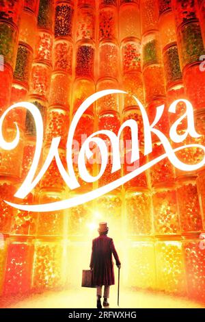 WONKA (2023), mise en scène de PAUL KING. Crédit : WARNER Bros. / Album Banque D'Images