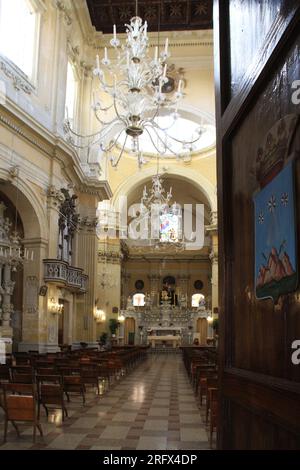 Lecce, Italie. Intérieur de l'église Sainte Marie du Carmel (Chiesa del Carmine). Banque D'Images