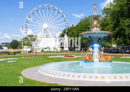 Torquay Devon Grande roue ou English Riviera Wheel Princess Gardens Torquay Torbay Torquay Devon Angleterre GB Europe Banque D'Images