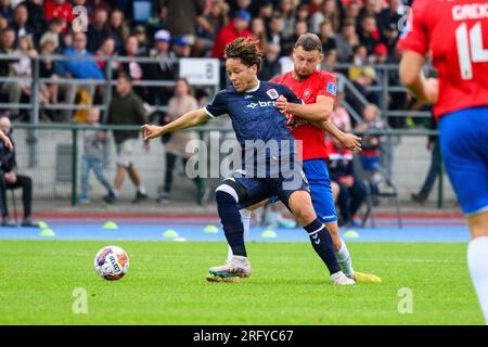 Hvidovre, Danemark. 06 août 2023. Mikael Anderson (8) d'Aarhus GF et Matti Olsen (5) de Hvidovre IF vus lors du 3F Superliga match entre Hvidovre IF et Aarhus GF au Pro ventilation Arena de Hvidovre. (Crédit photo : Gonzales photo/Alamy Live News Banque D'Images