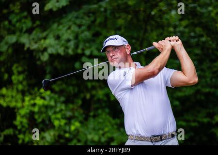 6 août 2023 : Lucas Glover joue deux fois lors de la dernière journée du championnat Wyndham 2023 au Sedgefield Country Club à Greensboro, Caroline du Nord. Scott Kinser/CSM (image de crédit : © Scott Kinser/Cal Sport Media) Banque D'Images