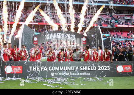 Londres, Royaume-Uni. 06 août 2023. Arsenal Celebrate a remporté le match FA Community Shield entre Arsenal et Manchester City au stade de Wembley, Londres, Angleterre, le 6 août 2023. Photo de Joshua Smith. Usage éditorial uniquement, licence requise pour un usage commercial. Aucune utilisation dans les Paris, les jeux ou les publications d'un seul club/ligue/joueur. Crédit : UK Sports pics Ltd/Alamy Live News Banque D'Images