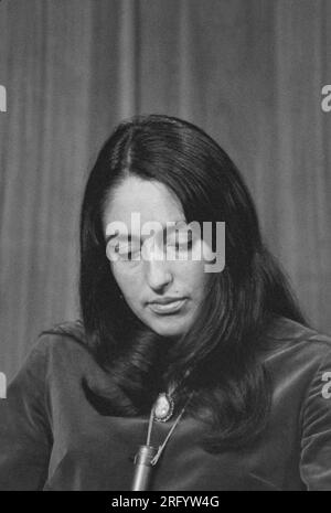 Chanteuse folklorique / activiste Joan Baez, 1973 Banque D'Images