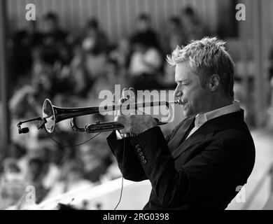 CHRIS BOTTI (trompette) se produit au MONTEREY JAZZ FESTIVAL Banque D'Images