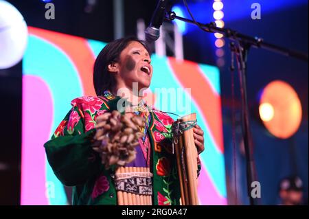 Walpole Park, Londres, Royaume-Uni. 5 août 2023. Le plus grand festival de musique latine du Royaume-Uni revient pour sa 7e année cet été, en douchant l'amour latin et en saupoudrant la magie latine dans tout Walpole Park de l'ouest de Londres. Crédit : Voir Li/Picture Capital/Alamy Live News Banque D'Images